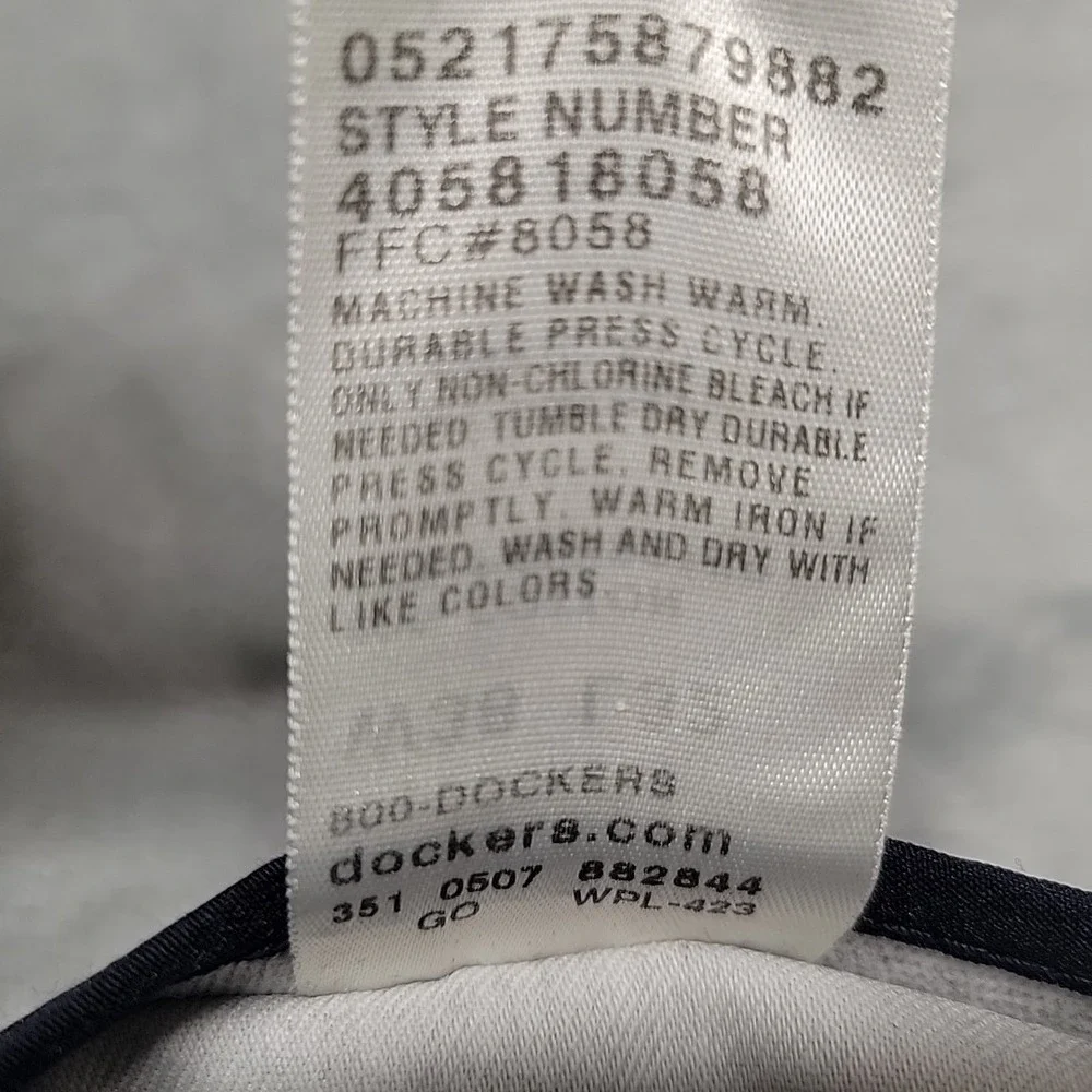 Dockers PantS Mens 38x32 Gray Flat Front Classic Fit Chino Trousers